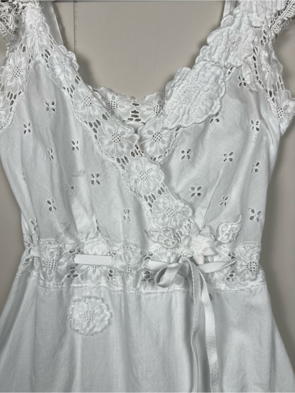 Free People Cottagecore Coquette White Eyelet Lace Mini Dress XS - Picture 2 of 16